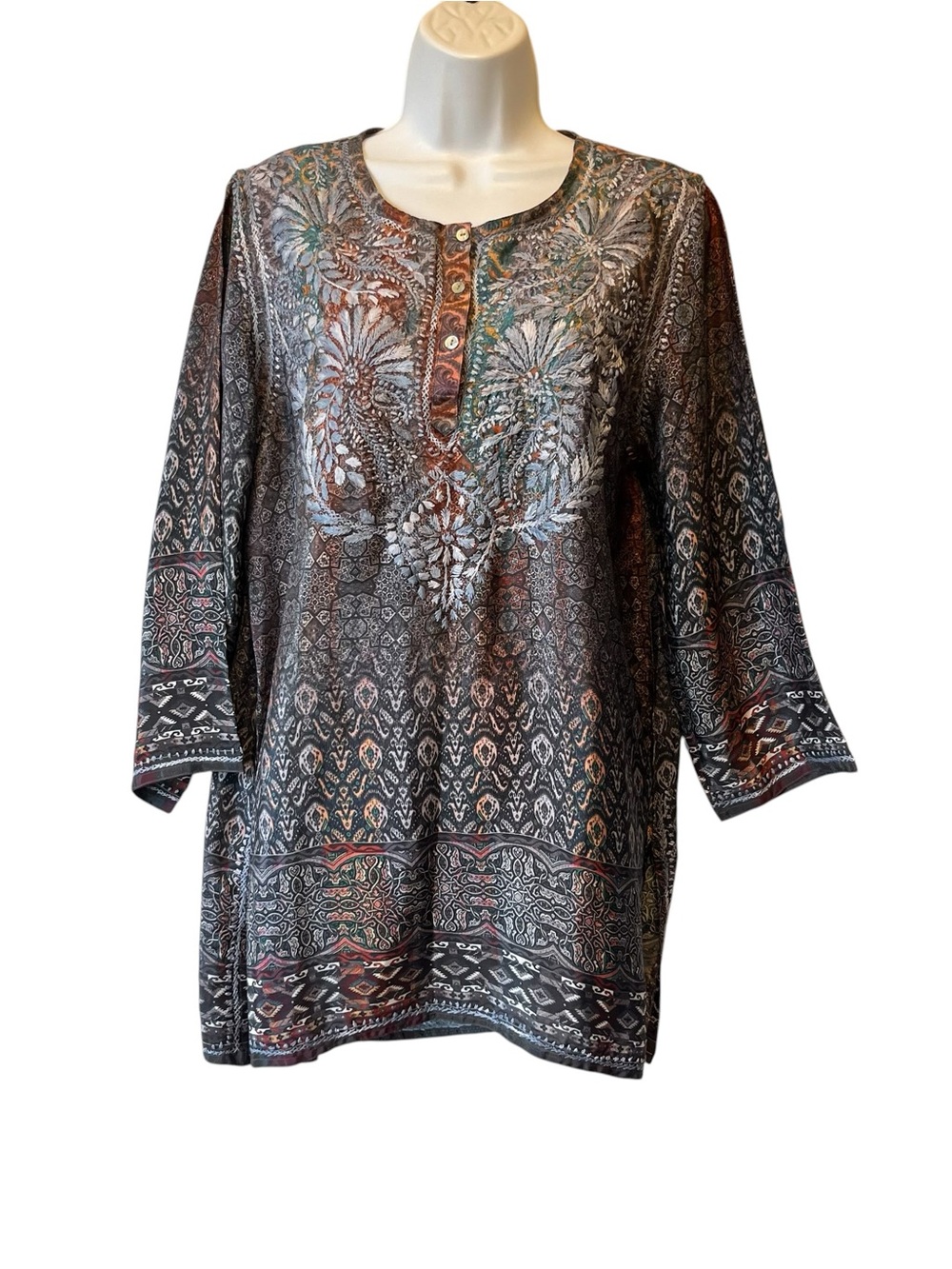 Sevya tunic top L Silk blouse Embroidered Handmade in India Womens Long sleeve